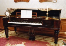 Historický tabulový klavír (L. Merhaut, Lipsko)