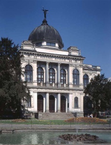 Historická výstavní budova - čelní pohled